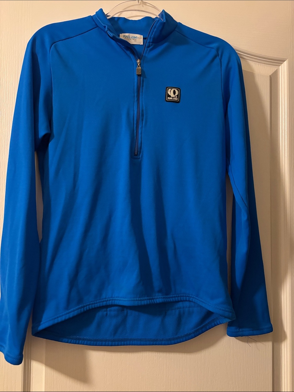 Pearl Izumi Long-Sleeve technical wear 1/4 zip top in Bright Blue size Medium